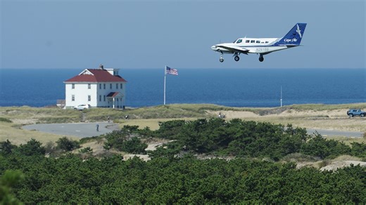 How one Cape Cod town plans to pay for year-round Cape Air service