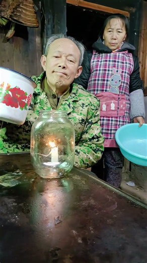 🔥 Candle Won’t Go Out?! 💧🕯️ Mind-Blowing Water Magic Trick You Have to See! 🤯✨