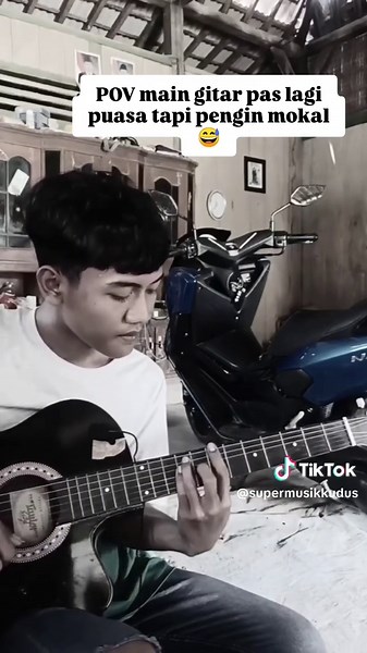 POV main gitar pas puasa tapi pengin mokal 🤣 Gitarmu bermasalah? Konsultasikan ke kami , tak kasih solusi jika siyap tak perbaiki😁.Gak usah sungkan kak, konsultasikan sesukamu,GRATIS untuk mu. lewat WA,DM pasti kami balas,ato bisa sharing langsung ke Showroom Monggo😊🙏. Kunjungi store kami silahkan pilih gitar favoritmu 😊 #hakertaservis Silahkan kontak kami Lokasi : 🏠 : Jln. Sosrokartono no 10A (depan gang 5) Ds. Kaliputu , Kec. Kota kudus Kab. Kudus , Provinsi : Jawa Tengah 🗺 : Google map