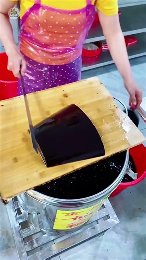 Satisfying Jelly Cutting