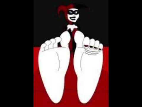 Harley Quinn feet