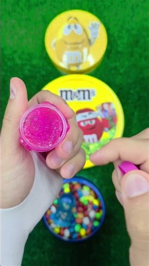 ASMR MMS #asmr #mmsasmr #beadssurprise #candyunpacking #glossycontainers #rainbowmms #shorts #reels