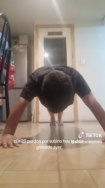 Videos de @ (@unlocorandom6) con “Shut up My Moms Calling (Sped up) - Hotel Ugly”