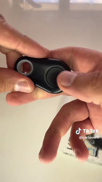 Je teste le Key Finder pour eviter de perdre vos clés 🗝️ ##essai##test##teste##keyfinder##airtag##porteclef##magasinaction##magasin##action##pourtoi