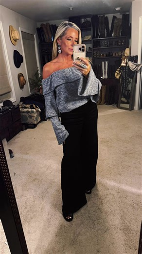 Chic and Comfortable Last Minute Date Night Outfit