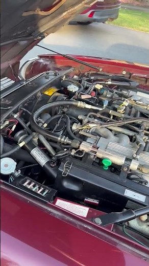 1985 Jaguar XJS HE V12 – Engine Start and Revving