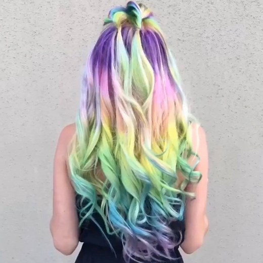 10M views · 27K reactions | Hairstylists swear by this brand that sells vivid shades | Insider Beauty | Facebook