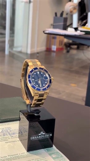Vintage Rolex Submariner "Bluesy" 🔵 i 18k guld