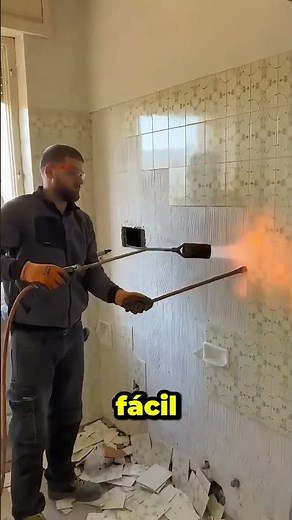 Ingenious trick for removing ceramic tiles when renovating your bathroom