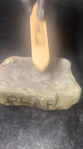 Day 217 of cleaning Olaf #cleaning #mirror #rock | rock.cleaner88