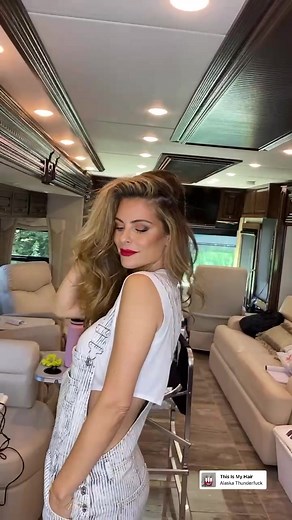 Lil hair flip moment 💁‍♀️😂😝