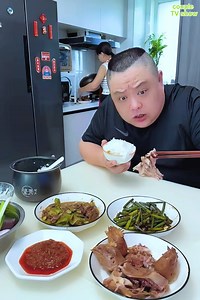 124K views · 2K reactions | Most Adorable Couple 2024 藍 Husband & Wife Eating ❤️ | Couple TV Show | Facebook