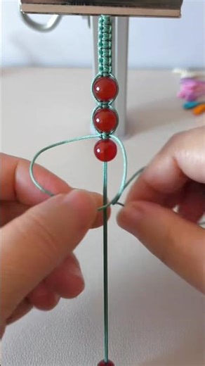 How to tie a beautiful red pearl bracelet #diy #bracelet #crafting