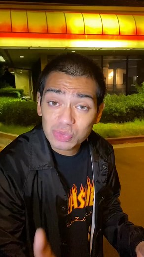 WOULD YOU COME AT 3AM?? WHAT HAPPEN TO THE 5 KIDS! 😭😳 #chuckecheese #chucky #foryoupage #foryou #fy #viral #kids #kid #scary DOUBLE TAP SCREEN 🤯😲