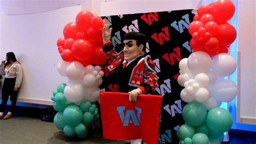 Arizona Western College unveils newest Mascot