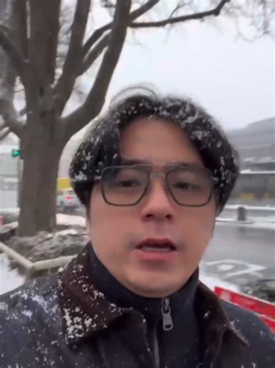 Hati-hati ya temen-temen, jangan mudah percaya grup telegram,whatsapp,atau grup apapun yang mengatasnamakan Koh Kevin. Koh Kevin tidak pernah jualan kelas/grup/komunitas apapun ya #kevinhendrawan #kevinhendrawaninvesting #fyp #trending #viral