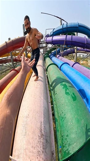 Epic Balloon Splash Ride 🌊🎈#youtubeshorts #playingslide #pov #fun #waterpark #slide #shorts #fyp