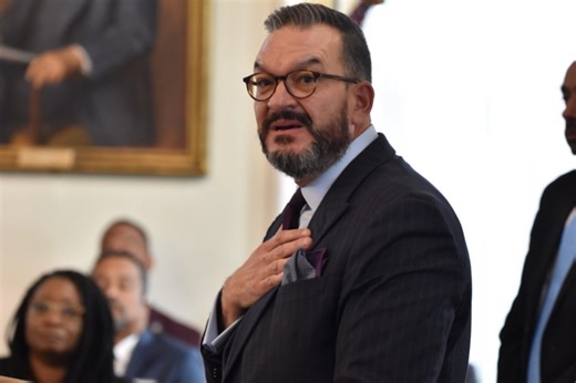 Maryland Human Services Secretary Rafael López resigns amid agency turmoil - WTOP News