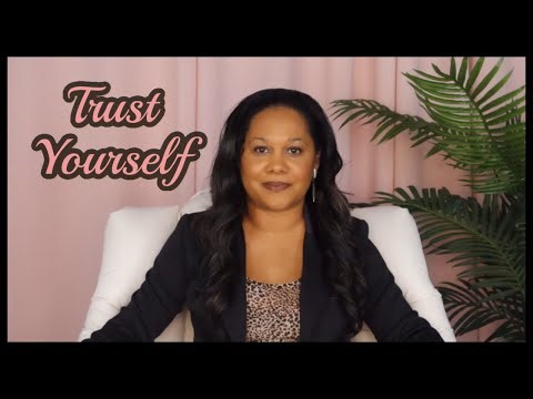 How To Listen To Your Intuition and Build Self-Trust | 31 Days To Your Best Year Yet (Day 21)