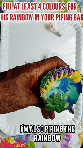 Piping St. Patrick's Day Cupcake | Full Tutorial