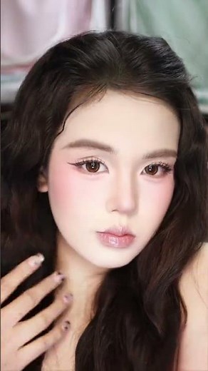 Try this ancient makeup in autumn and winter.#Cross dressing#Makeup sharing#contrast#Jiwoo