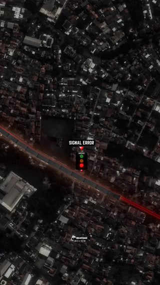 ini kronologinya gini kah?1. salah taxi (bikin kereta berenti)2. salah KAI (error terkait traffic signs)KARENA HAL SEPELE TAPI NYAWA ORANG TARUHANNYA!!!!kalo udh urusan nyawa orang banyaK zero tolerance sih!!