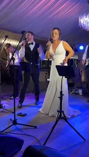 What a perfect day! 🎉 The Kangaroos Shoes usually rock up as an acoustic trio, but for our very own Alan & Hannah’s wedding we went full band — and it was epic. ✨ Celebrating in proper style made the night extra special. Huge love to the newlyweds, and massive thanks to everyone who filled the dance floor and brought the energy. 💛 Here’s a little clip of the full-band chaos. Turn it up! 🔊🦘🎶 And tell us… should TKS go full band more often? Let us know what you think! #TheKangaroosShoes #TKS 