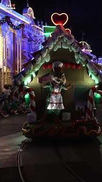 Vanellope von Schweetz | Mickey's Once Upon Christmastime Parade Mickey's Very Merry Christmas Party
