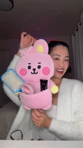 Natasha Angel Nieva 🌸 on Instagram: "I’ve been needing something to hold my hairbrushes and curling irons! Couldn’t have found a more perfect pouch! 🥰💕🐰 • • • #cooky #bt21 #bt21merch #btsarmy #kpopmerch"