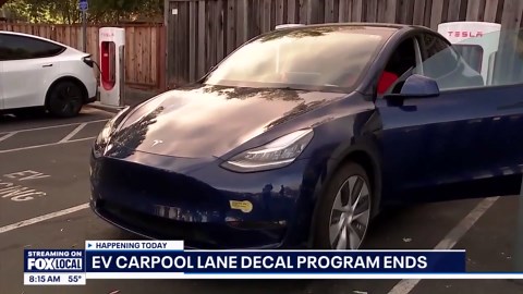 EV carpool lane decal program ends