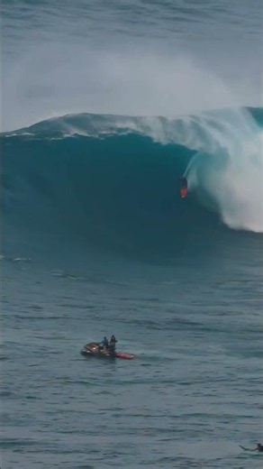 #throwback Shane Dorian 2012, JAWS