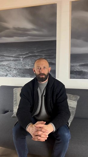 Feeling stuck or unsure how to move forward with your drawing? I’m running a free online workshop where we’ll draw a face together using just a ballpoint pen. I’ll show you the exact process I use: 🖊️ what materials I rely on 🖊️ how I draw from a reference 🖊️ and how I slowly build portraits by layering lines with no erasing, no fuss, no pressure. It’s all about trusting your eye, your hand, and letting the drawing take shape naturally. Best of all, all within a fraction of time! If that soun