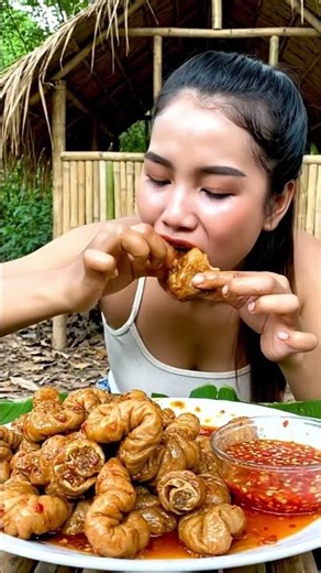 🔥 Fried Sichuan Cow Intestines — So Delicious 🤤