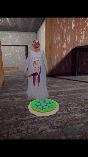 Granny Momo Ladybug Shoutgun Freeze Trap Tiny 😱 #granny #funny #shorts