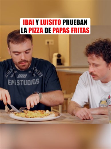 Pizza de papas fritas Italia - receta mostrada