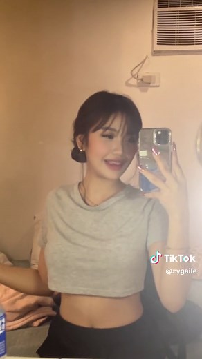 iizy (@zygaile)’s videos with Realest - OLGANG