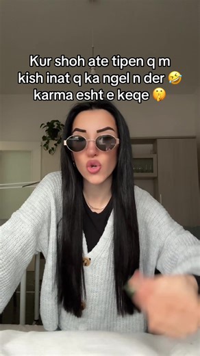 Karma në TikTok: Kujtimet e Valentina Hoxhaj