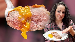 243K views · 132 reactions | Farideh is back to teach you how to make perfectly crispy duck, while keeping the meat tender and juicy. Get the full recipe: https://vice.video/2U0aowo | Munchies | Facebook