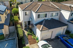 Sold Townhouse 5/97 Eugaree Street, Southport QLD 4215 - Nov 13, 2023