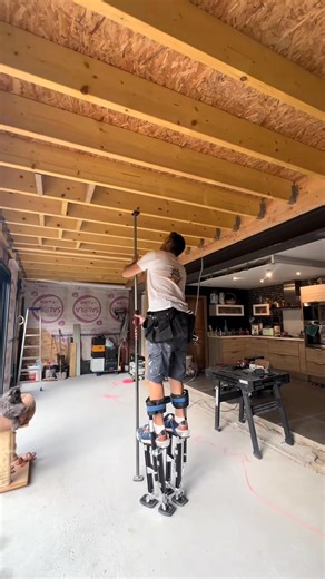 Comment Creer une ossature pour un faux plafond , pose de suspente et... . | Flotuto