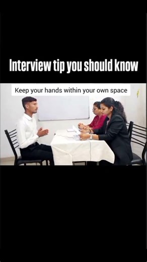 GOOD hand usage in interviews #englishspeaking #confidencewins #bodylanguage #mockinterview