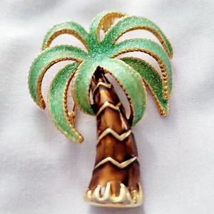 Vintage 1980s Palm Tree Brooch Enamel Gold Tone Tropical Statement Pin