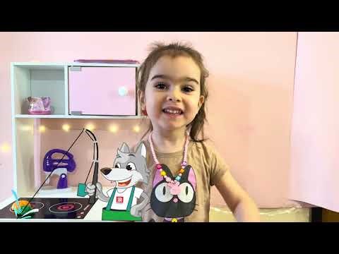 Марьям вместе с МИННИ МАУС играют в ресторан/кухню #игрыдлядетей Детская рыбалка 🎣