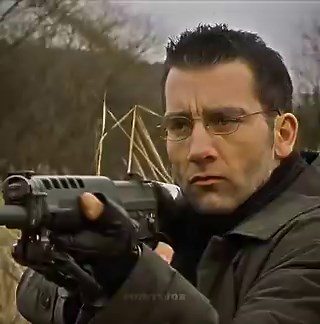 For the farmhouse showdown in THE BOURNE IDENTITY, Doug Liman wanted the Bourne–Professor encounter to feel like two exhausted professionals, so he directed Clive Owen to underplay everything and keep his performance restrained.