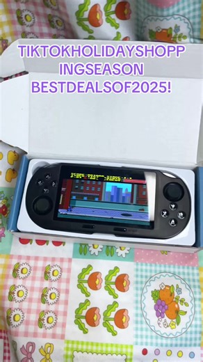 I can't believe this fits 3,000 games in my pocket... and yes, it actually plays 3D titles!#Priorities #retrogaming #gameconsole #gadgets #game