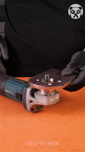 Incredible Robotic Scissors | Crafty School