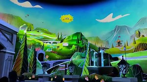 Here's a complete ride through of Mickey & Minnie's Runaway Railway at Walt Disney World's Hollywood Studios! This video features TWO different views of the ride from two different cars! | Theme Park Review