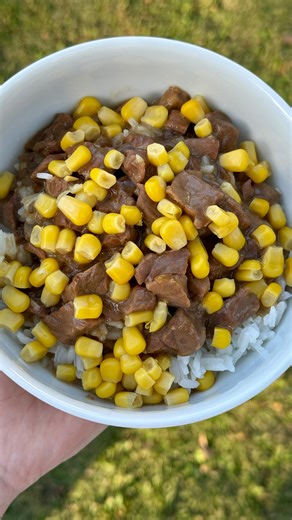 Crockpot beef tips & rice !!!! With a five minute (or less) prep time - you should try it this week! One of our family favorites growing up - this meal was on our bi-weekly rotation for sure!! The gravy is UNREAL and with some sweet corn it’s going to be your new favorite! It may not be the prettiest meal but just give it a try & yall will see why we’ve been making it for 30 years 😂😍 ** note: if you’re making this for just two people - half the recipe!!! 😍What you need: •2 cans cream of mushr