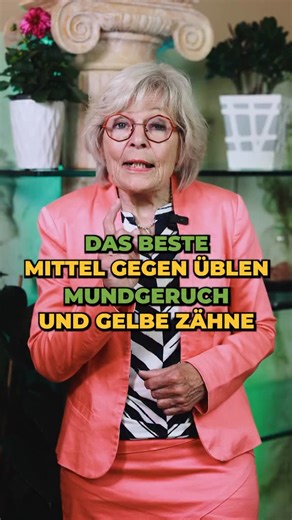 Das beste Mittel gegen Mundgeruch & gelbe Zähne steht schon in deiner Küche! 🦷✨ Viele greifen zu teuren Zahnpasten und Mundspülungen – aber die wahre Lösung ist viel einfacher (und völlig natürlich). 🌿 💧 Die Geheimwaffe: 🥥 Kokosöl – tötet Bakterien ab, die Mundgeruch verursachen ⚪ Natron – neutralisiert Säuren & hellt die Zähne sanft auf ➡️ Mische 2 EL Kokosöl mit 3 EL Natron zu einer glatten Paste. Nutze sie wie normale Zahnpasta – aber nur jeden 2.–3. Tag für ca. zwei Wochen. 🪥 Tipp: Verg