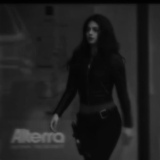 Izzy Lightwood: The Smartest and Strongest Shadowhunter